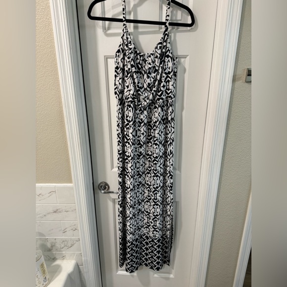 AB Studio Maxi Dress - Picture 2 of 6